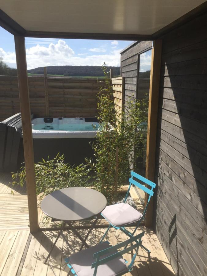 Les Nuits Insolites De La Mothe - Hebergement En Bulle Ou Tiny House Avec Spa Privatif Outremecourt エクステリア 写真